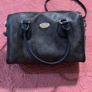 Coach Purse medium dome shape